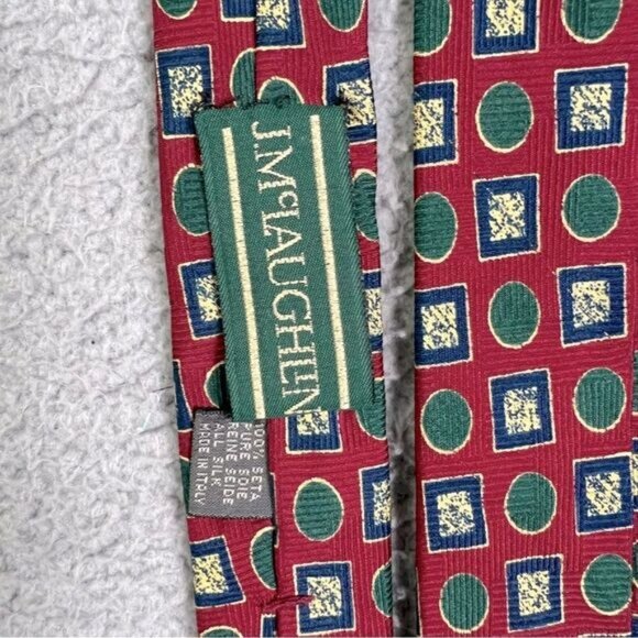J MCLAUGHLIN MENS SILK TIE RED WITH DESIGN - Picture 4 of 5
